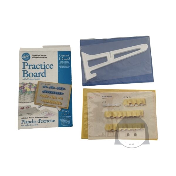 Preloved Wilton Practise Board for Butter Cream NEW